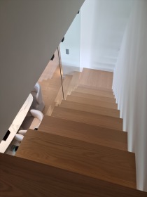 Τζαμένια κάγκελα  