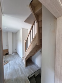 Σκάλα εσ. χώρου