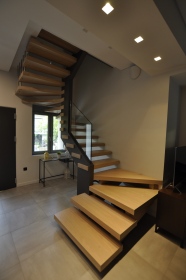 Τζαμένια κάγκελα