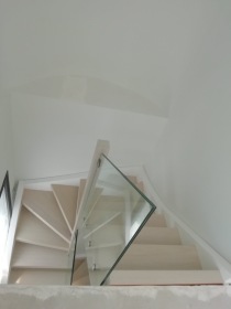 Κάγκελο από γυαλί