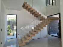 Σκάλα τετράγωνης μορφής