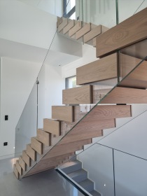 Ξυλο με τζάμι