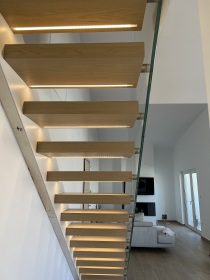 Ξύλινα σκαλοπάτια