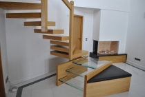 Μοντέρνα σκάλα