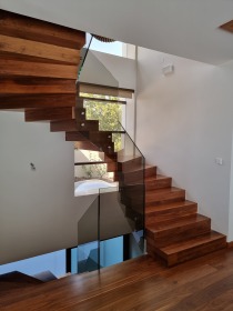 Τετράγωνες σκάλες