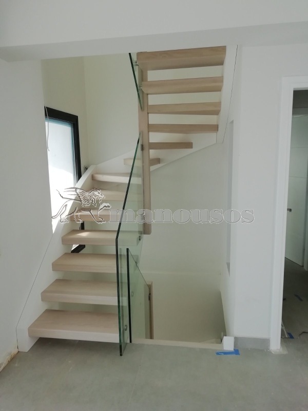 ΤΕΤΡΑΓΩΝΗ ΣΚΑΛΑ  Τ-0434