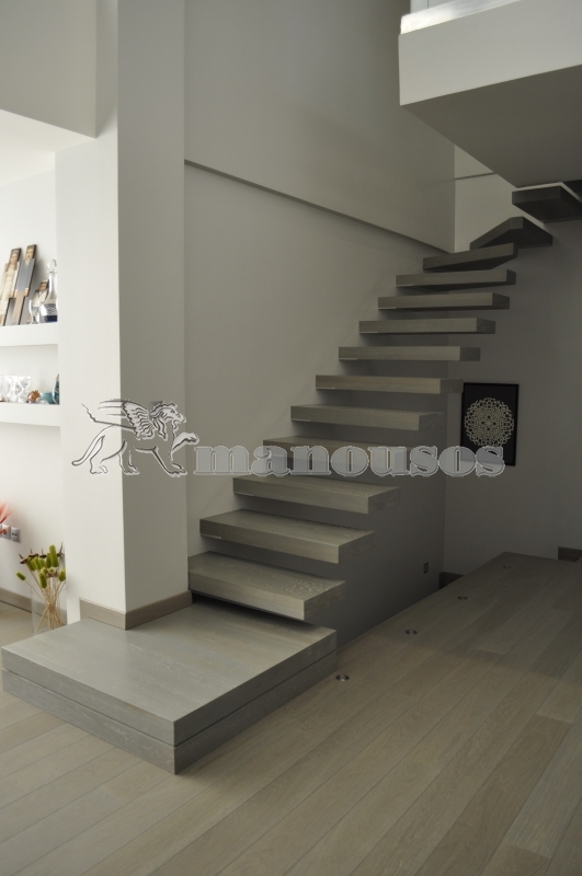 ΞΥΛΙΝΗ ΓΩΝΙΑΚΗ ΣΚΑΛΑ  G-0093