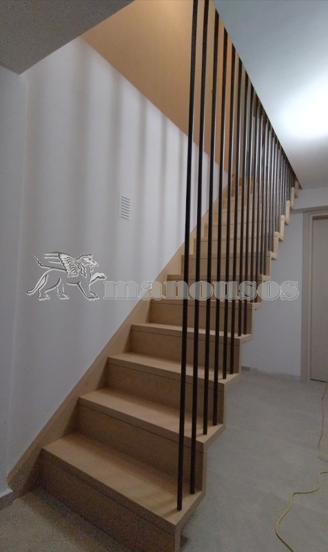 ΕΥΘΕΙΑ ΞΥΛΙΝΗ ΣΚΑΛΑ  L-0587