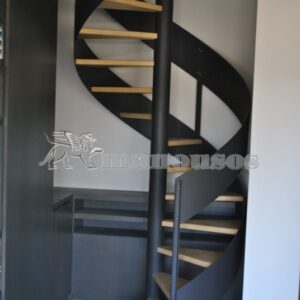 Μεταλλική σκάλα  S-0105