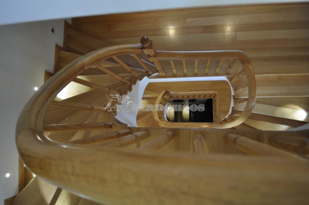 ΕΠΕΝΔΥΣΗ ΞΥΛΙΝΗ  Ε-0210