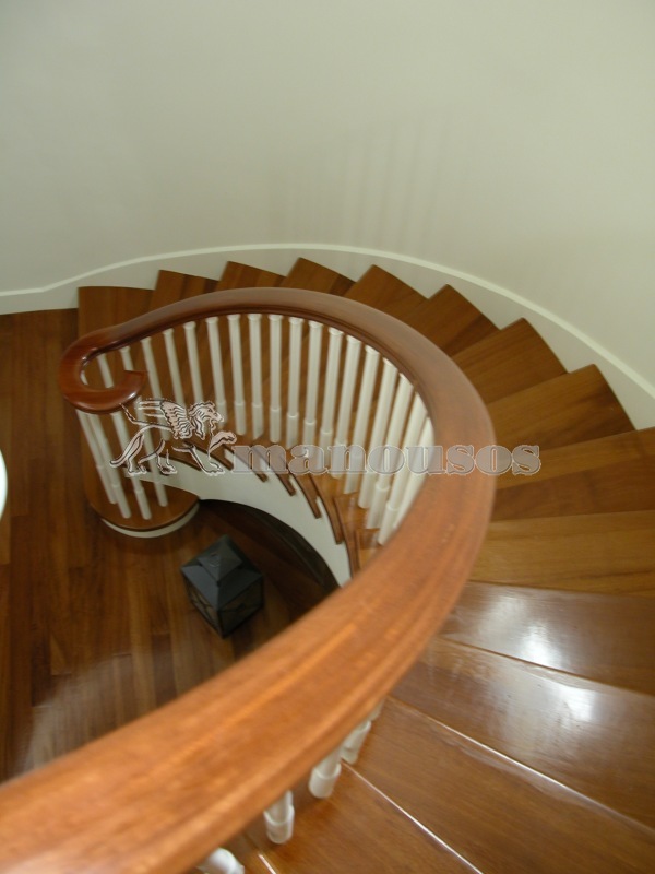 ΞΥΛΙΝΕΣ ΕΠΕΝΔΥΣΕΙΣ  ΣΚΑΛΑΣ  Ε-0171