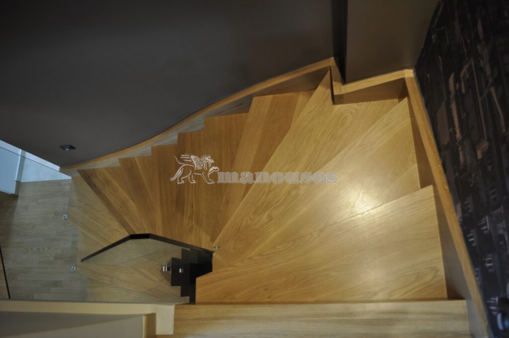 ΣΚΑΛΑ ΕΣΩΤΕΡΙΚΟΥ ΧΩΡΟΥ  Τ-0073