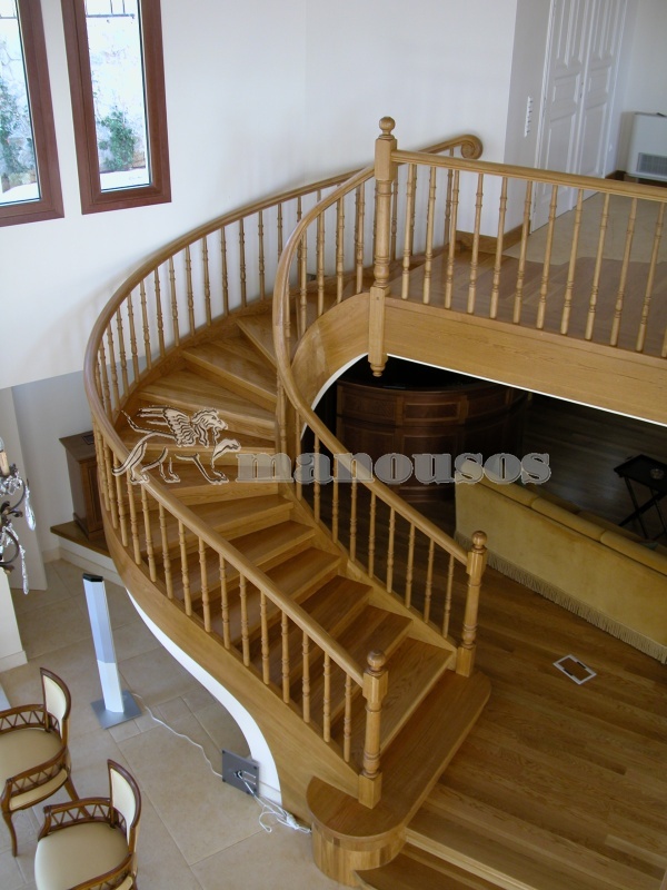 ΞΥΛΙΝΗ ΣΚΑΛΑ  Ε-0188