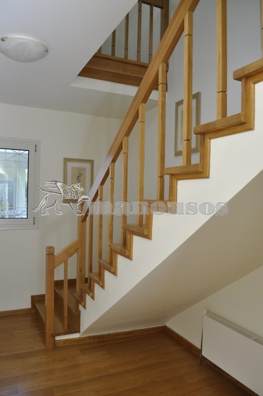 ΞΥΛΙΝΗ ΕΠΕΝΔΥΣΗ ΣΚΑΛΑΣ  Ε-0314