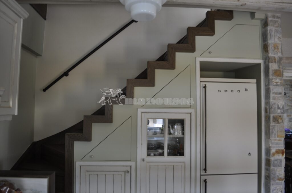 ΤΕΤΡΑΓΩΝΗ ΣΚΑΛΑ  Τ-0407